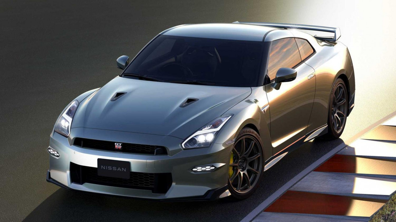 Nissan GT-R 2024