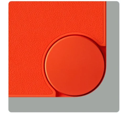 CMF Phone 1'in turuncu deri tasarımı dikkat çekiyor - Resim : 1