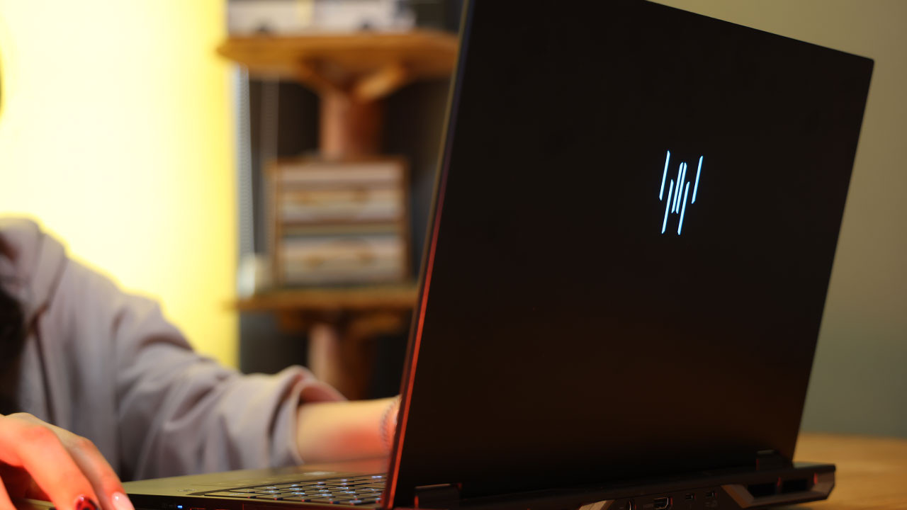 Acer Predator Helios Neo 16 AI inceleme - Resim : 2