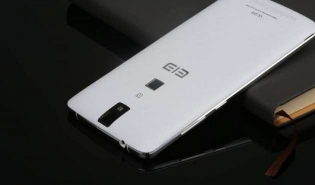 10 çekirdekli ilk akıllı telefon! - Page 1