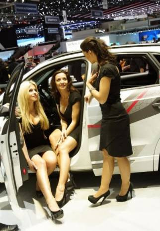 2012 Cenevre Auto Fuarı'ndan kareler! - GALERİ - Page 1