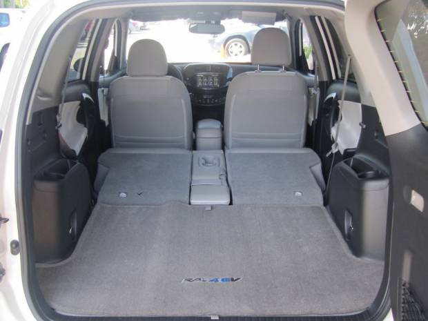 2012 Toyota RAV4 EV Prototype - Page 4