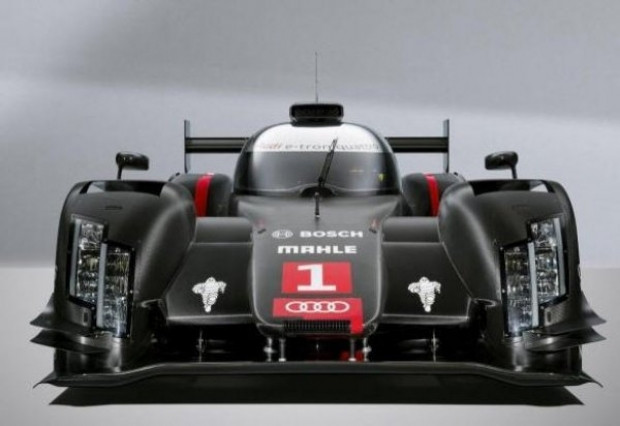 2014 model Audi R18 pistleri duman edecek! - Page 4