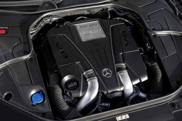 2015 Mercedes-Benz'e, Apple el attı! - Page 3