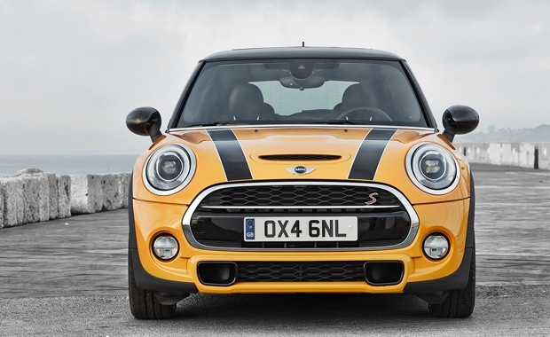 2015 MINI, yenilendi ve büyüdü! - Page 1