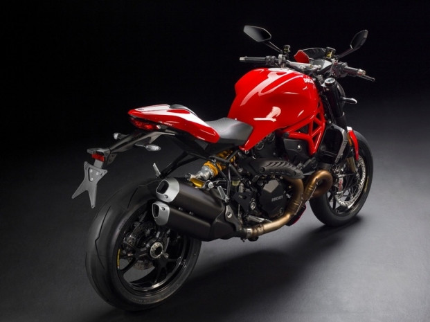 2016 Ducati Monster 1200 R - Page 3