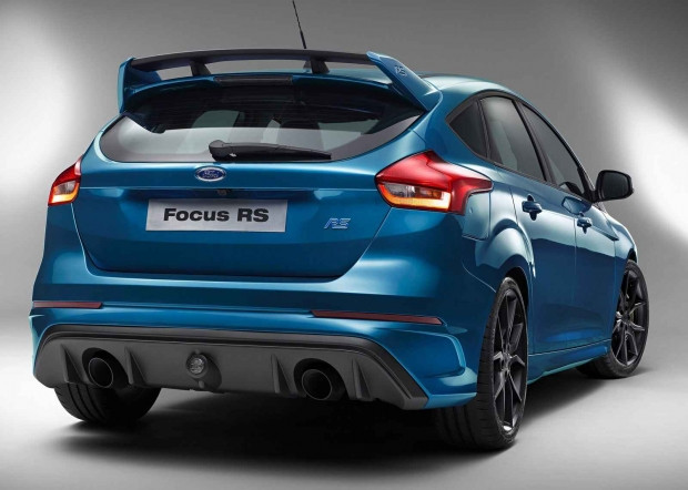 2016 Ford Focus RS performansı ile dikkat çekiyor