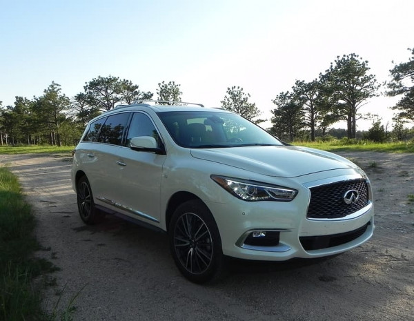 2016 Infiniti QX60 lüks crossover - Page 3