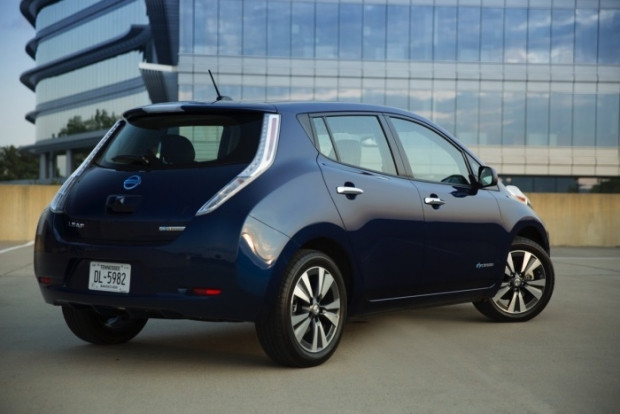 2016 Nissan Leaf - Page 3