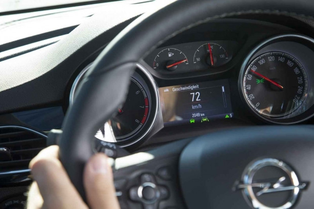 2016 Opel Astra güvenlik özellikleri - Page 3