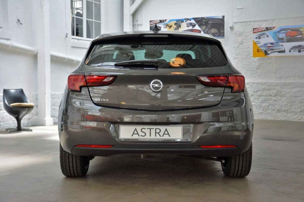 2016 Opel Astra ilk defa fotoğraflandı - Page 2