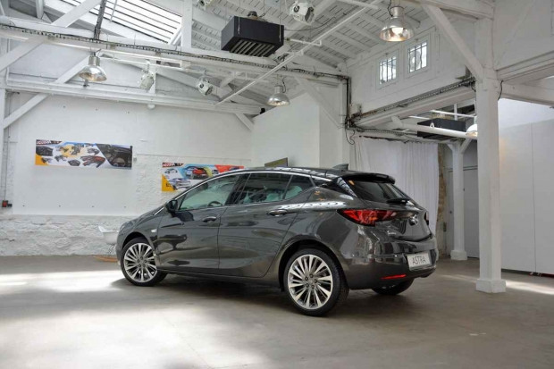 2016 Opel Astra ilk defa fotoğraflandı - Page 4