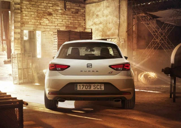 2016 Seat Leon Cupra Özellikleri Açıklandı - Page 3