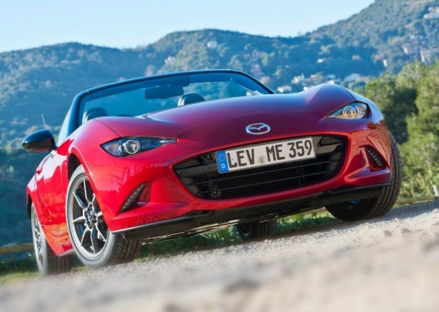 2016'nın en iyi otomobili olarak Mazda MX-5 seçildi - Page 3