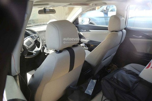 2017 Honda Civic Sedan iç tasarımı gözüktü - Page 2
