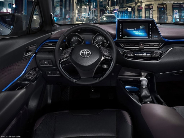 2017 Toyota C-HR - Page 1