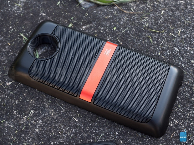 2017'de sağlığınız Moto Mod'a emanet - Page 3
