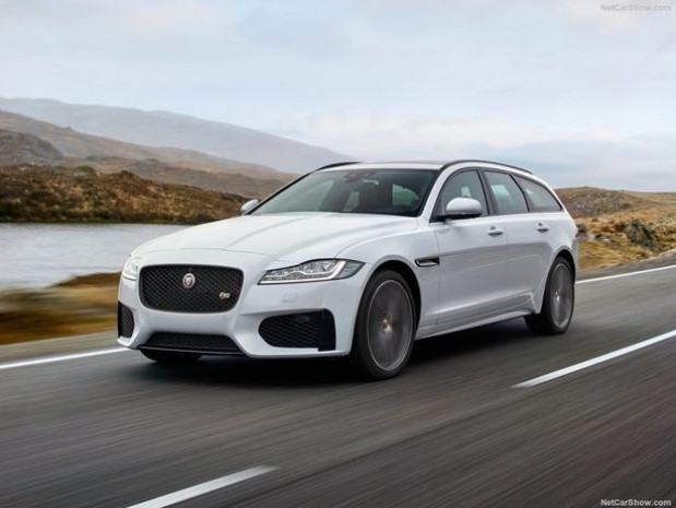 2018 Jaguar XF Sportbrake - Page 3