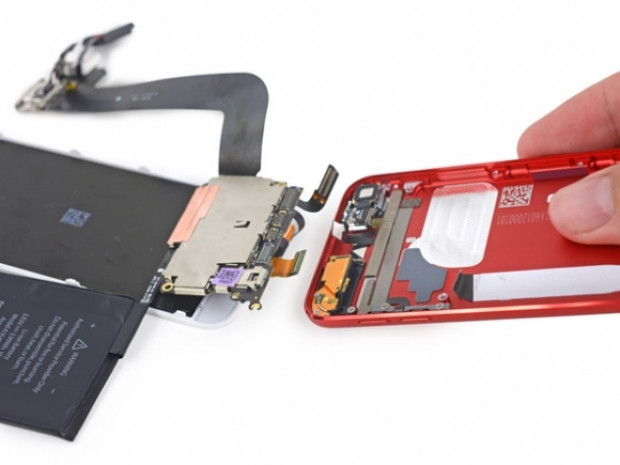 6. nesil iPod Touch'ın içinde ne var? - Page 1