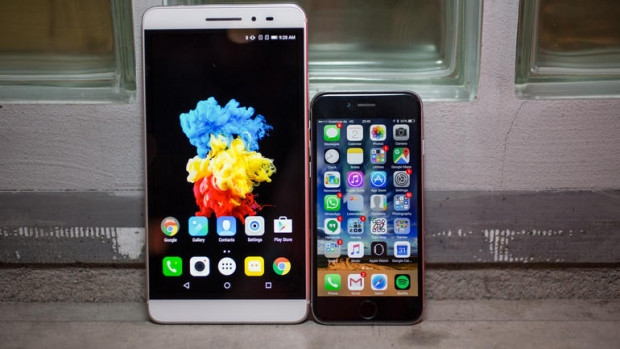 7 inç ekrana sahip Lenovo Phab - Page 4