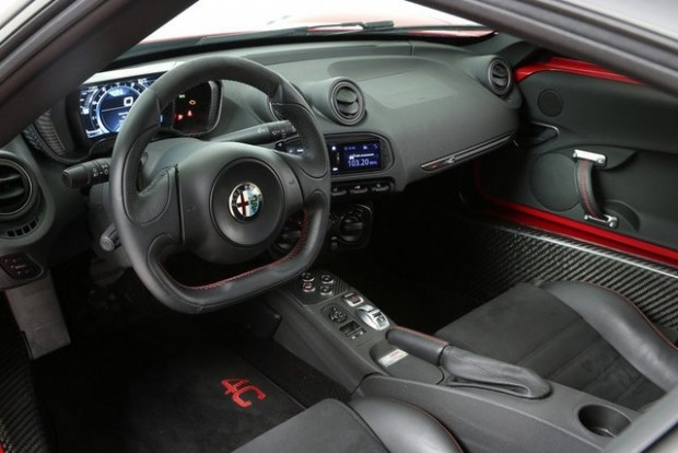 8 Lüks markanın son model otomobilleri! - Page 4