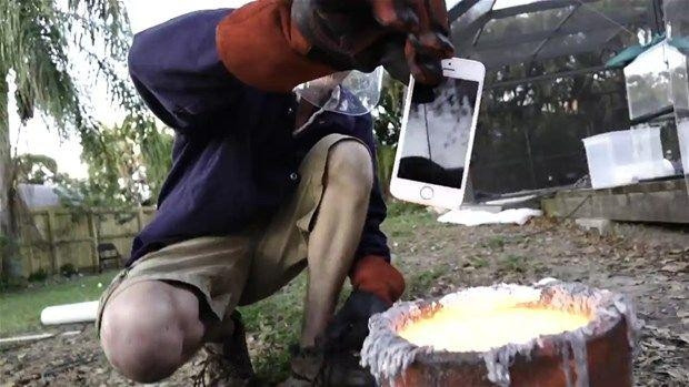 iPhone'u eritilmiş alüminyuma attılar! - Page 3