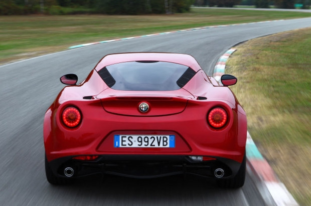 Alfa Romeo 4C Aralık ayında Türkiye'de - Page 3