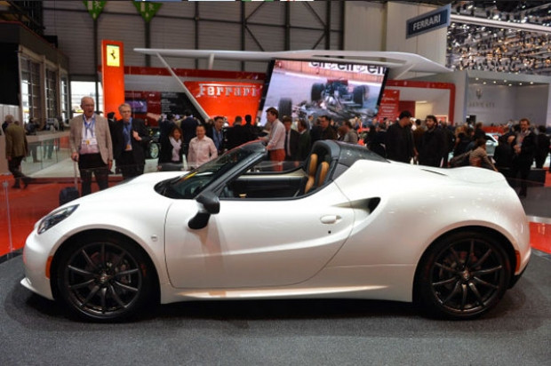Alfa Romeo’nun, üstü açık spor otomobili Alfa 4C Spider - Page 3