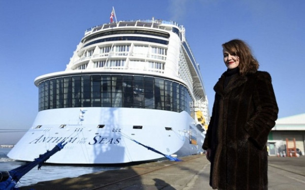 'Anthem of the Seas' yolcu gemisinin içini gördünüz mü? - Page 1