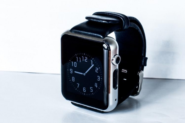 Apple Watch’a benzeyen 5 akıllı saat - Page 2