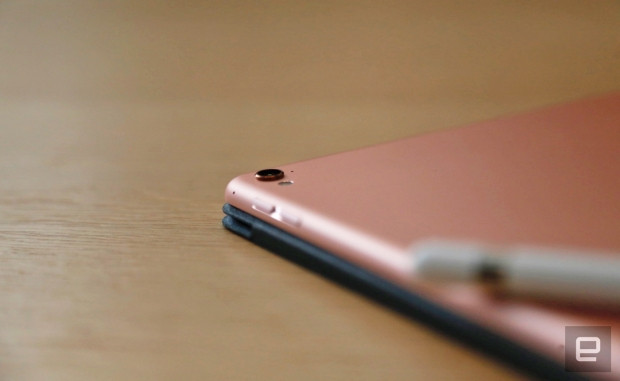 Apple'ın yeni üyesi iPad Pro'nun 9.7-inç'in özllikleri ve Türkiye fiyatı - Page 4
