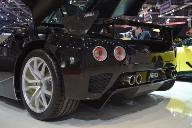 Arash Motor Company'nin hiper otomobilleri - Page 4