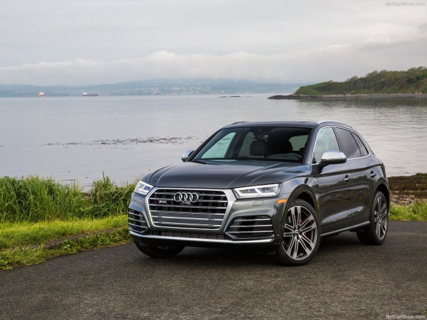 Audi SQ5 3.0 TFSI 2018 - Page 2