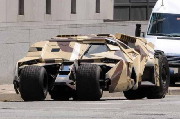Batman filmindeki Batmobile gerçek oldu - Page 1