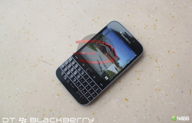 BlackBerry Classic ellerde - Page 2