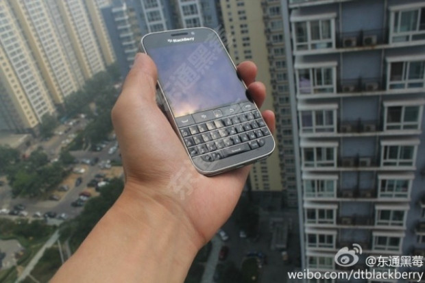 BlackBerry Klasik (S20) sızdırıldı, işte ilk kareler - Page 1