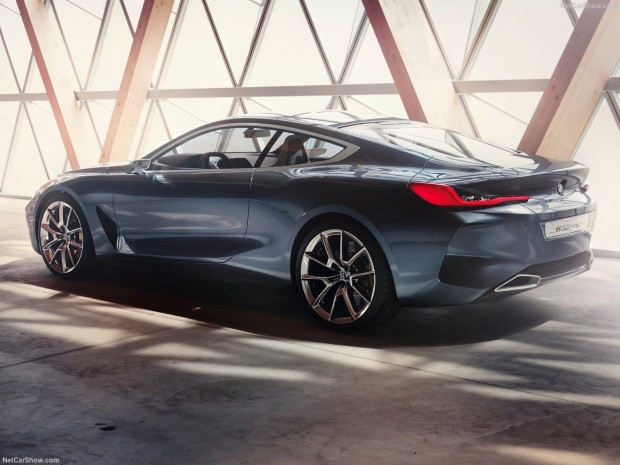 BMW 8 Serisi resmen büyülüyor! - Page 3