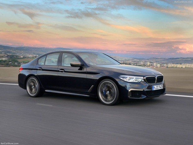 BMW M550i xDrive 2018 - Page 1