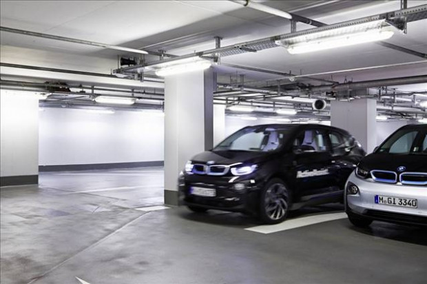 BMW park sorununu akıllı saatle çözüyor - Page 2