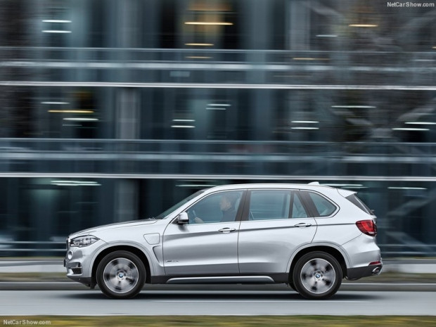 BMW X5 xDrive40e 2016 - Page 1