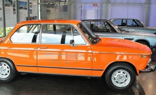 BMW'nin 43 yıl önce yaptığı elektrikli otomobil - Page 1
