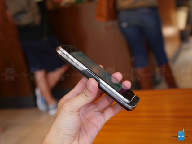 Bu kılıfla iPhone'nuz çift SIM kartlı oluyor Krimston TWO - Page 2
