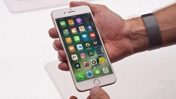 Bu yılın en popüler akıllı telefonu hangisi? - Page 1