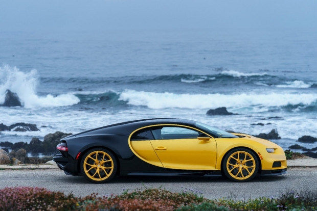 Bugatti, ilk 3 milyon dolarlık Chiron'u teslim etti - Page 1