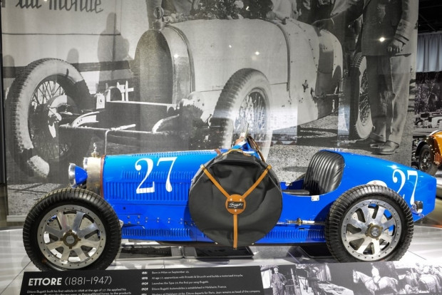 Bugatti otomobil sergisi Los Angeles'ta açıldı - Page 2