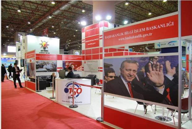 CeBIT 2012 Fuarı'ndan ilk görüntüler - Page 1