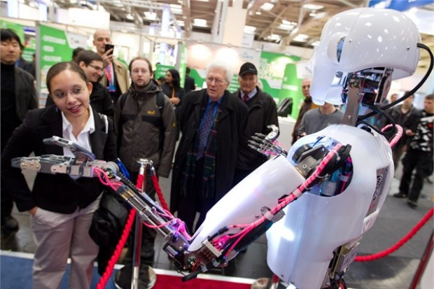CeBIT 2014 bilişim fuarı, kapılarını açtı! - Page 3