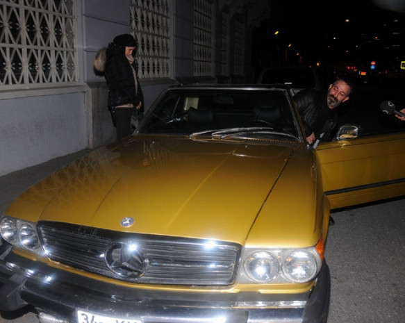 Cem Yılmaz'ın sahip olduğu otomobiller - Page 1