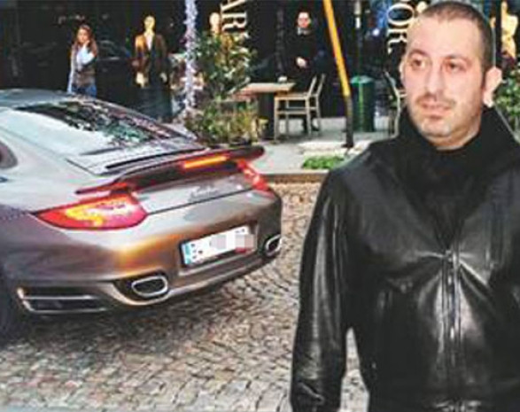 Cem Yılmaz'ın sahip olduğu otomobiller - Page 4