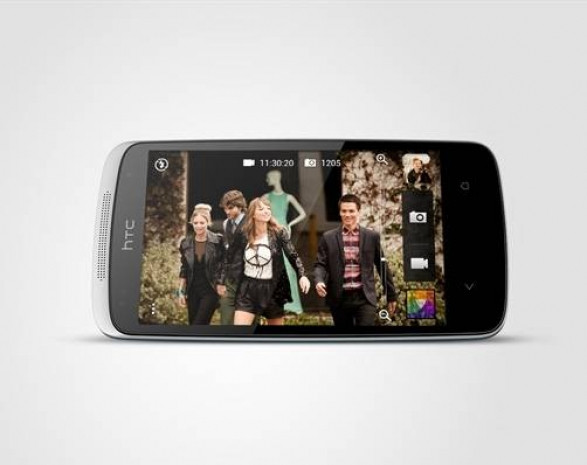 Çift SIM kartlı HTC Desire 500 - Page 1